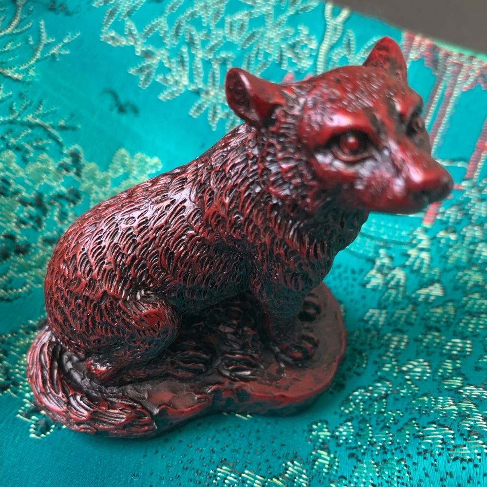 Chinese Zodiac Dog Statue Figurine Feng Shui Mahogany Color.